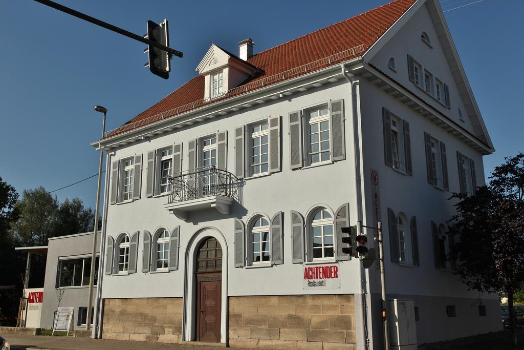 Achtender Metzingen  Exterior foto
